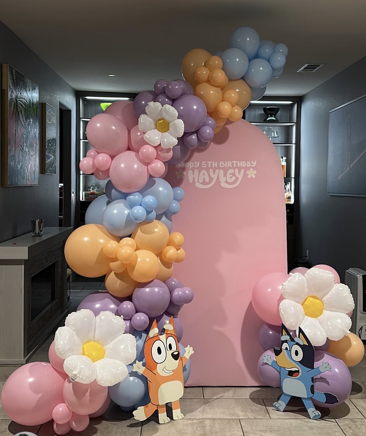 Ice Breaker Events Co. custom balloon and event decoration design example 28